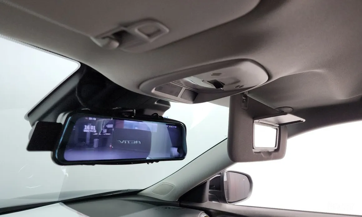 Фото 19 - Chevrolet Trax