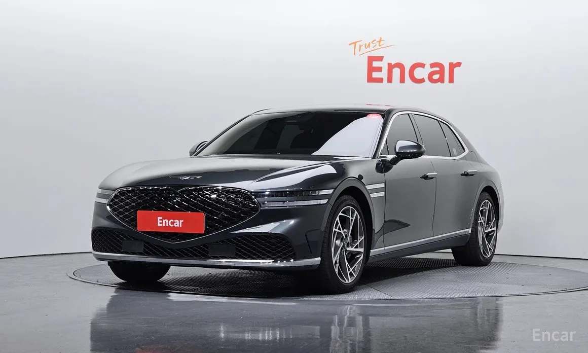 Фото 1 - Genesis G90