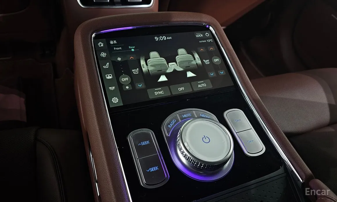 Фото 18 - Genesis G90