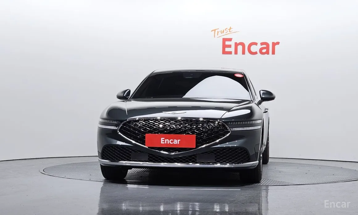 Фото 3 - Genesis G90