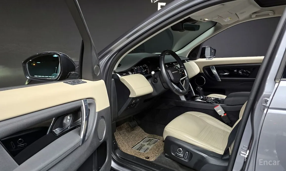 Фото 11 - Land Rover Discovery Sport