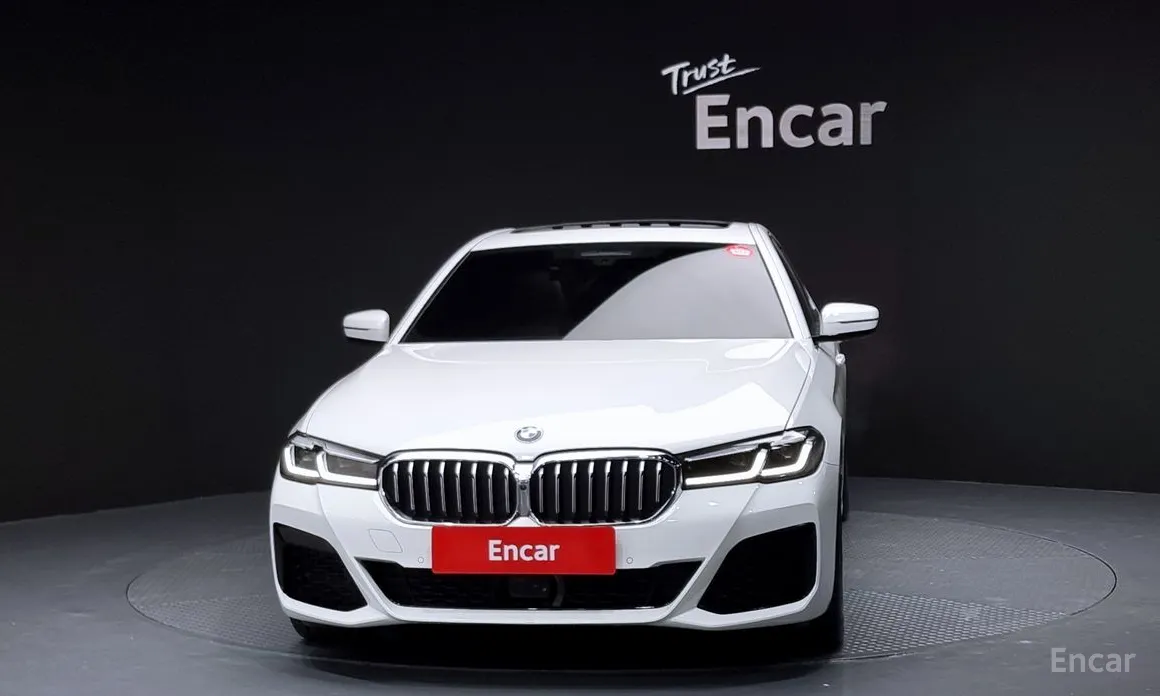 Фото 3 - BMW 5 Series