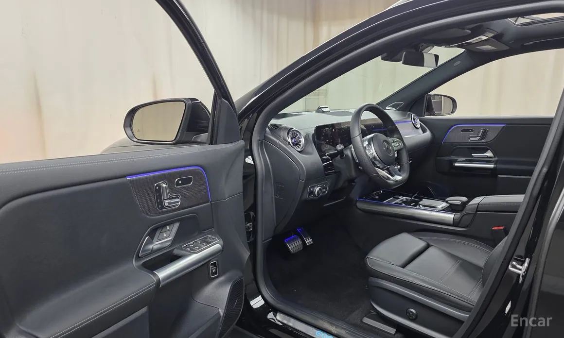 Фото 10 - Mercedes-Benz EQA