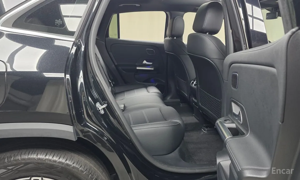 Фото 12 - Mercedes-Benz EQA