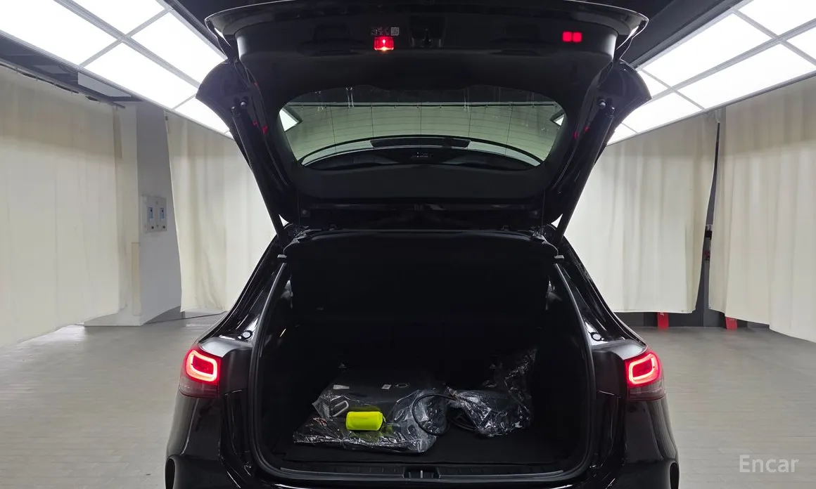 Фото 20 - Mercedes-Benz EQA