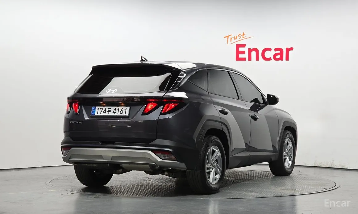 Фото 2 - Hyundai Tucson