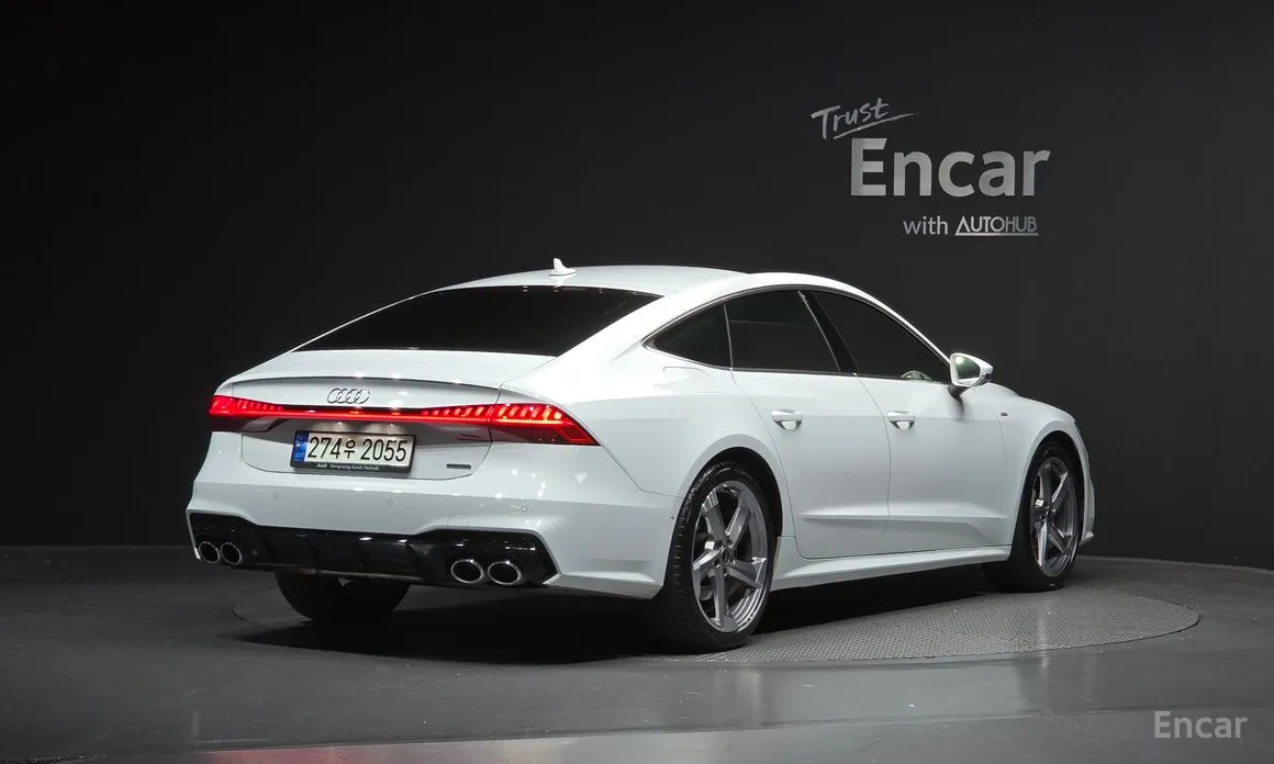 Фото 2 - Audi A7
