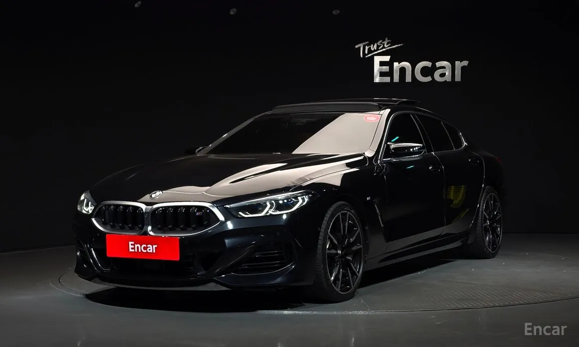 Фото 1 - BMW 8 Series