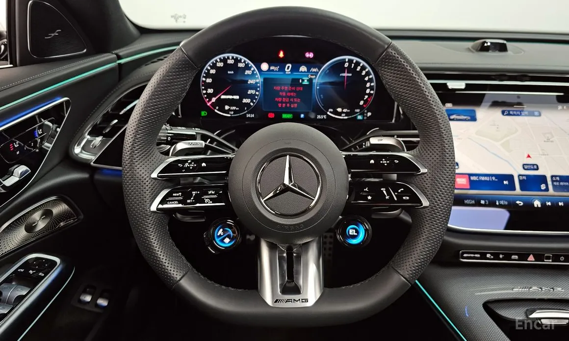 Фото 13 - Mercedes-Benz E-Class