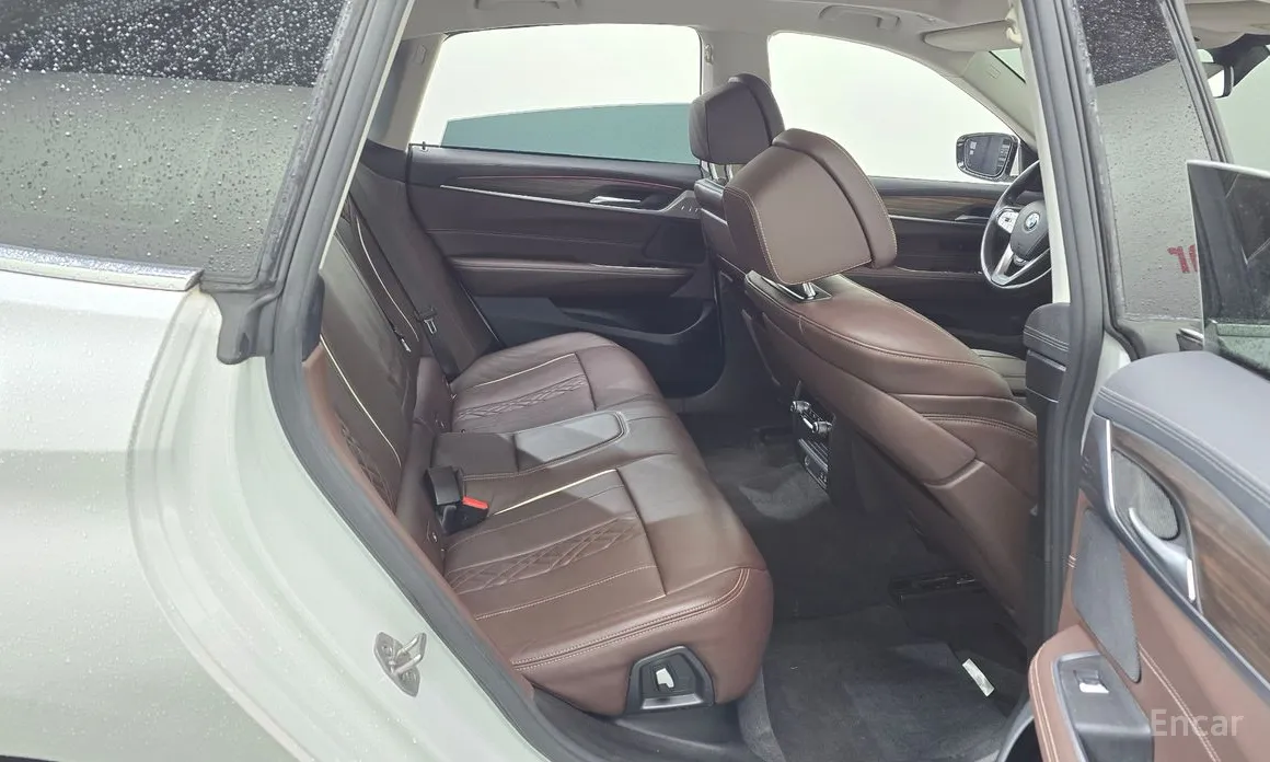 Фото 12 - BMW Gran Turismo