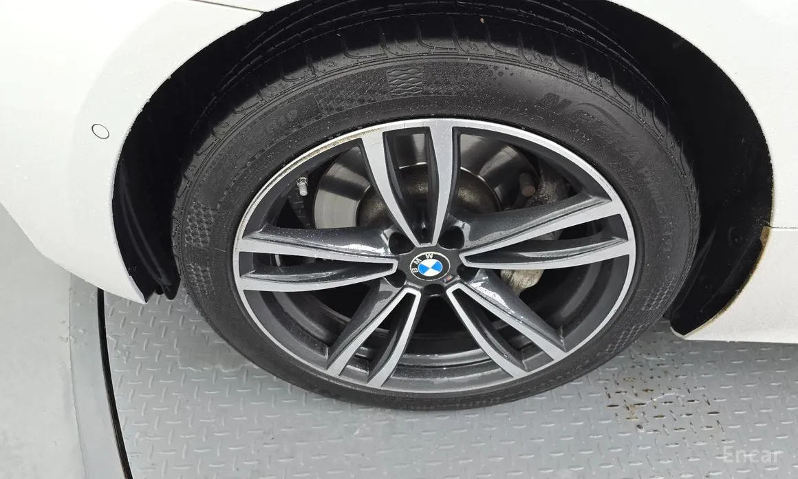 Фото 5 - BMW Gran Turismo