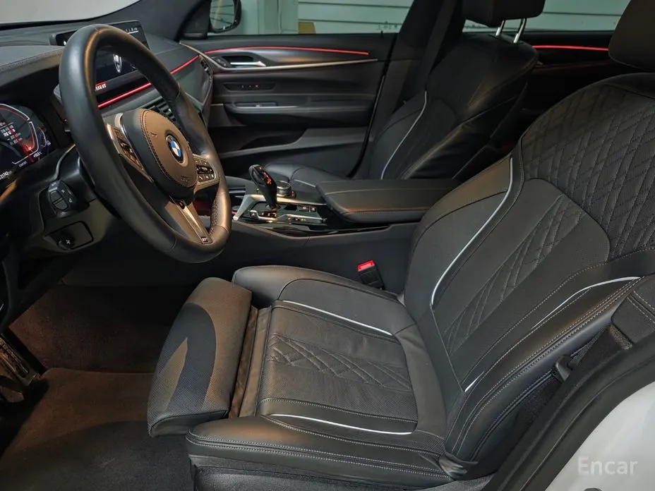 Фото 11 - BMW Gran Turismo