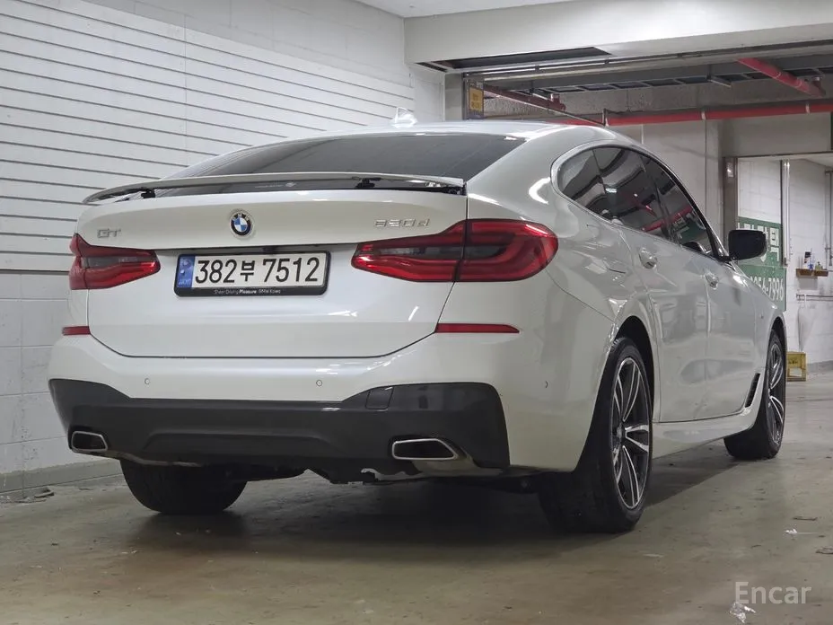 Фото 2 - BMW Gran Turismo