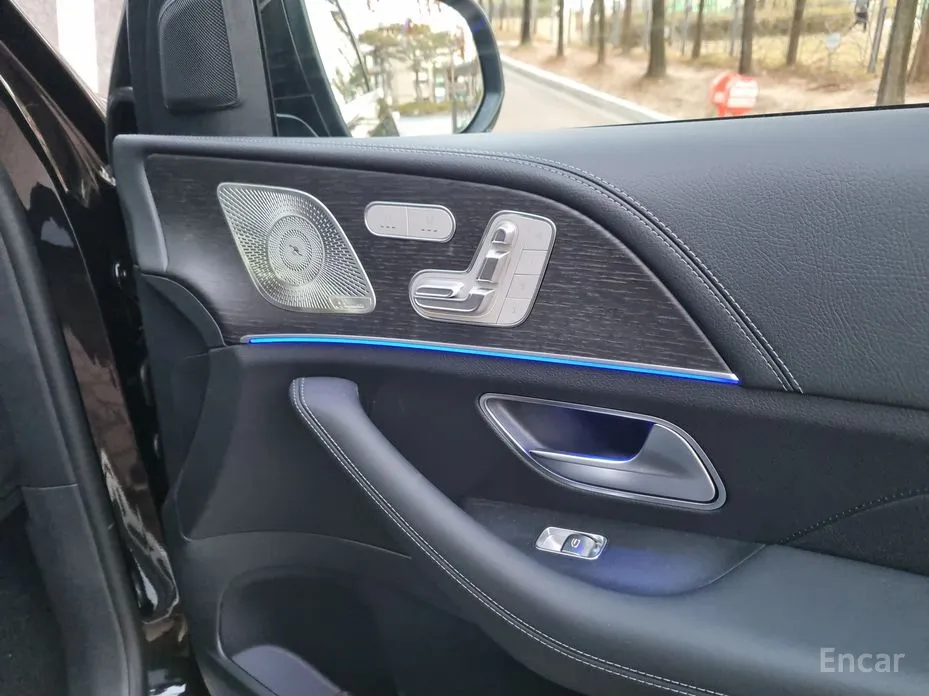 Фото 8 - Mercedes-Benz GLS-Class