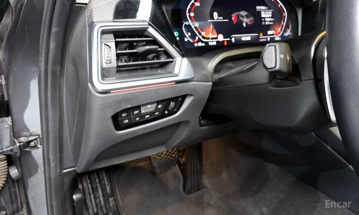 Photo 14 - BMW 3 Series