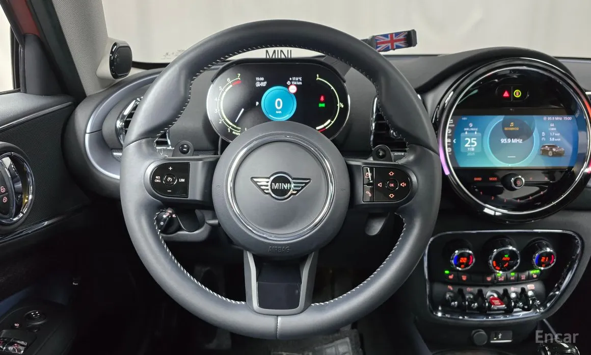 Фото 13 - Mini Clubman