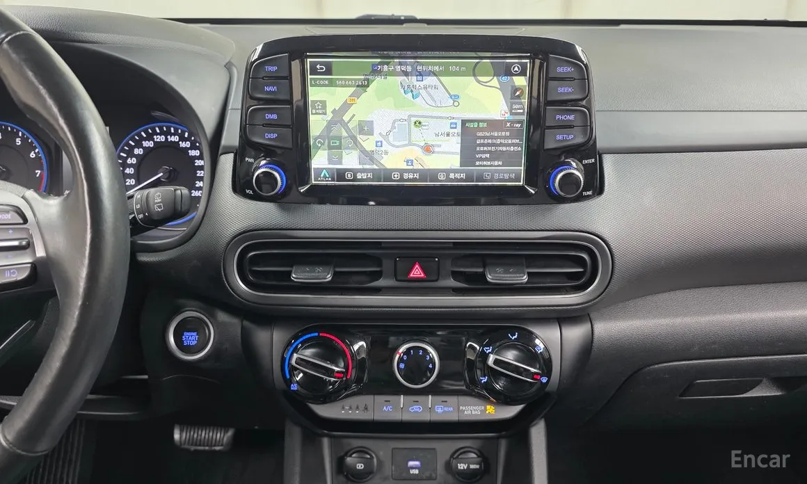 Фото 14 - Hyundai Kona