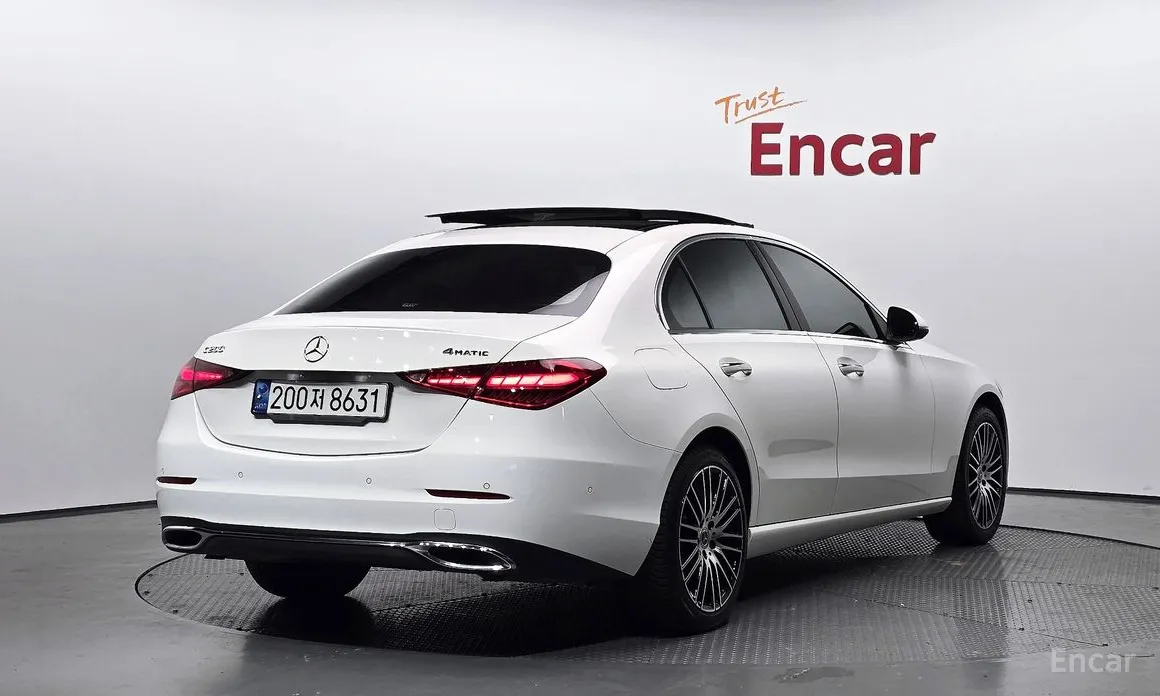 Фото 2 - Mercedes-Benz C-Class