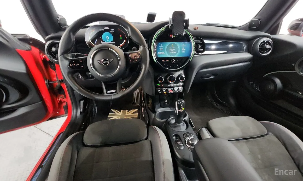 Фото 7 - Mini Cooper