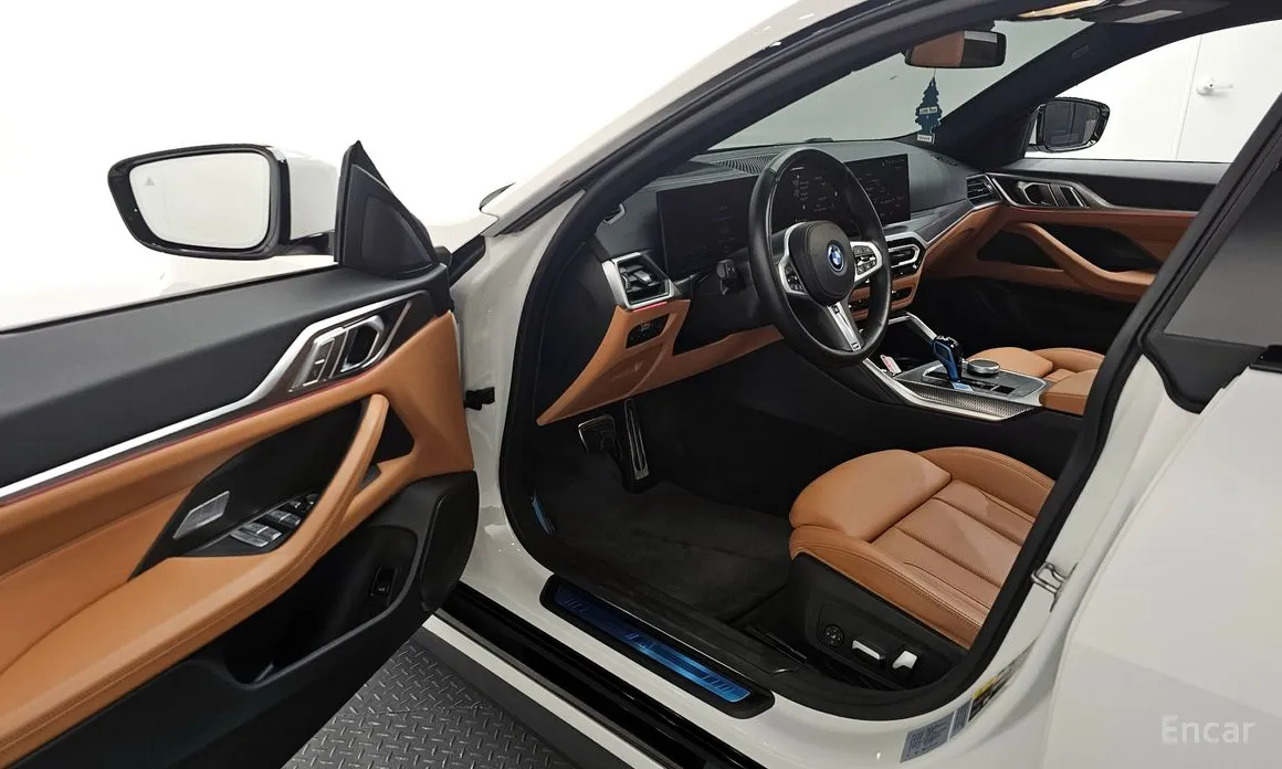 Фото 10 - BMW i4