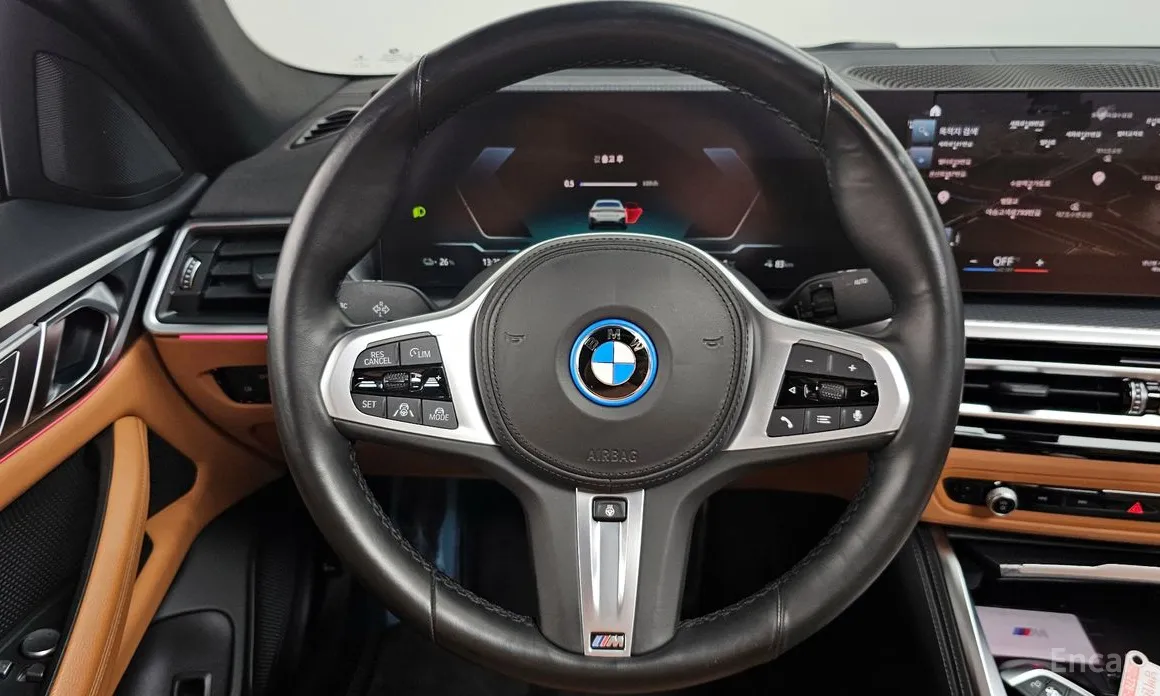 Фото 13 - BMW i4