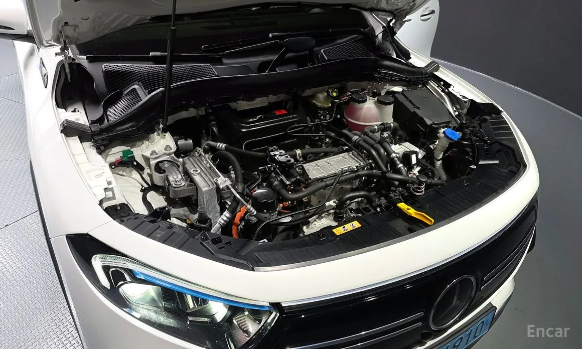 Фото 6 - Mercedes-Benz EQA