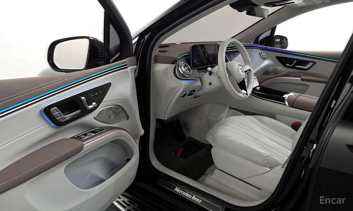 Фото 11 - Mercedes-Benz EQS