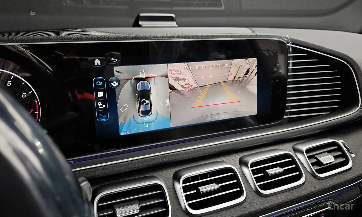 Фото 16 - Mercedes-Benz GLE-Class