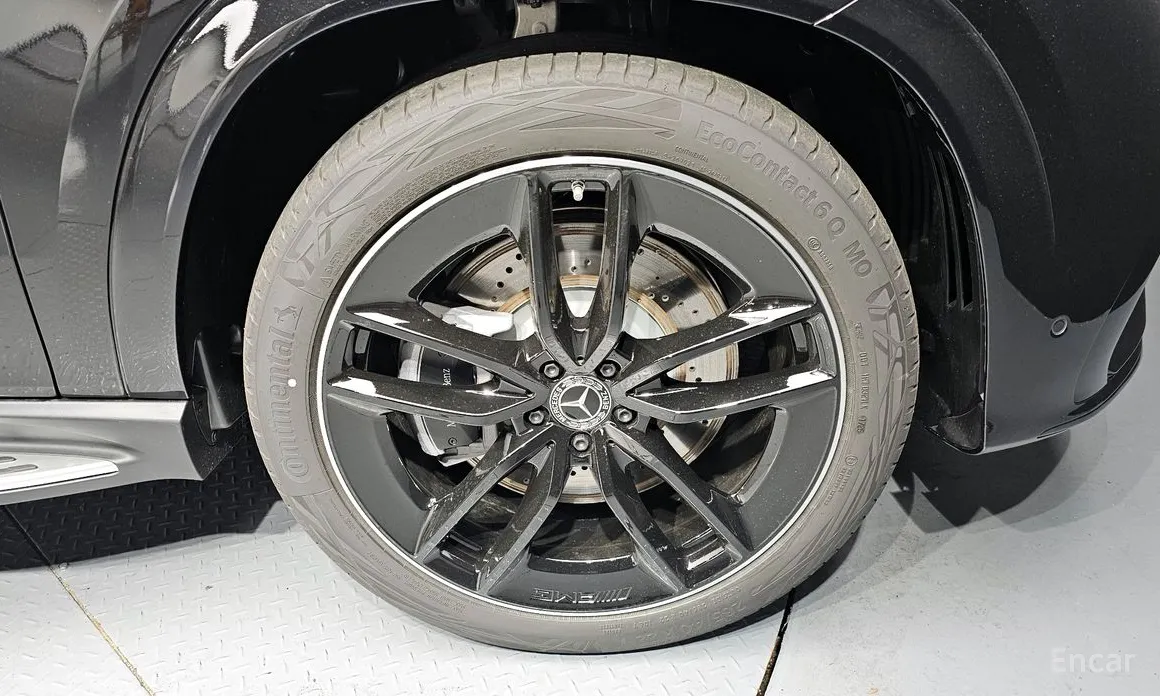 Фото 5 - Mercedes-Benz GLE-Class