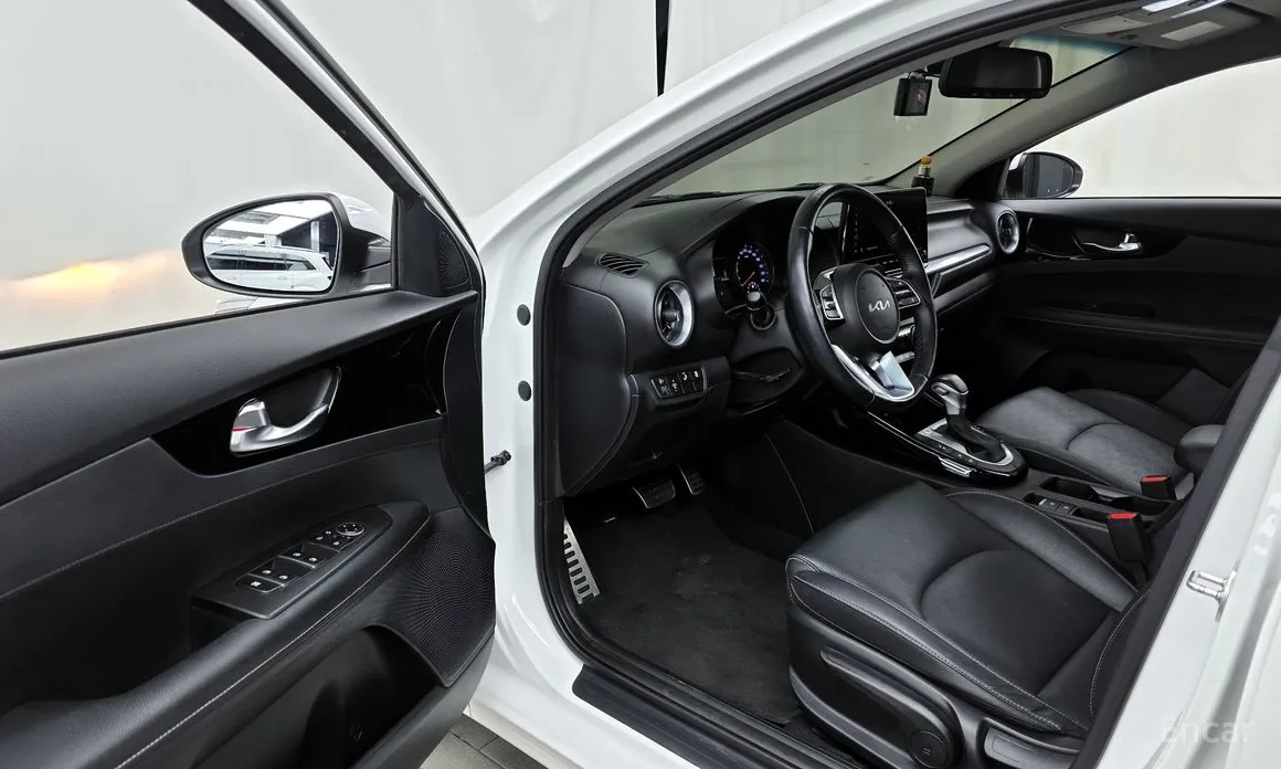 Фото 10 - Kia K3