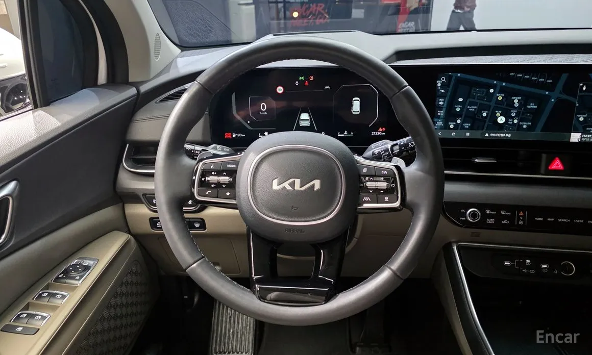 Фото 13 - Kia Carnival