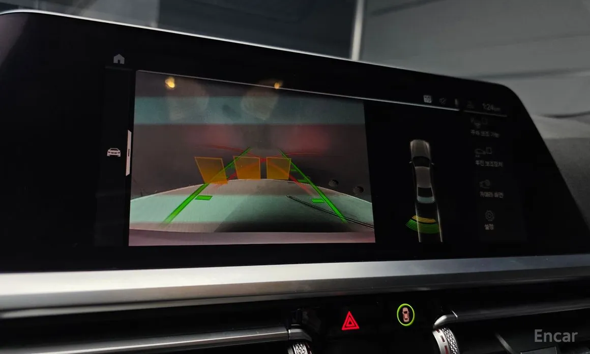 Photo 15 - BMW 3 Series