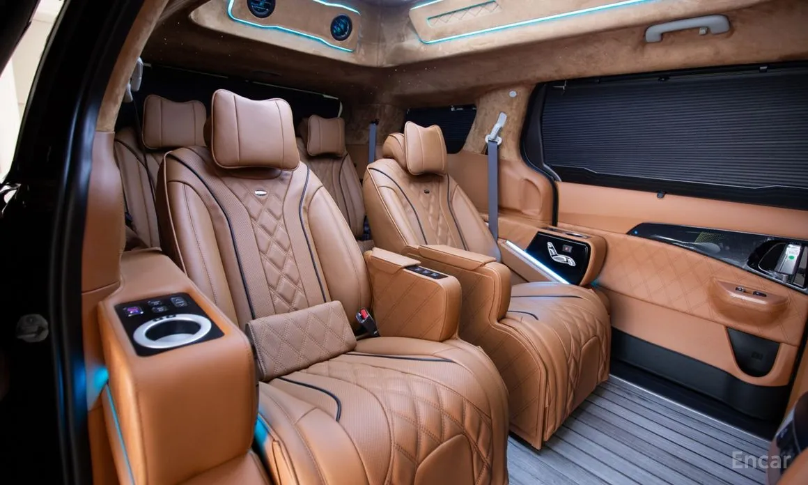 Фото 12 - Kia Carnival