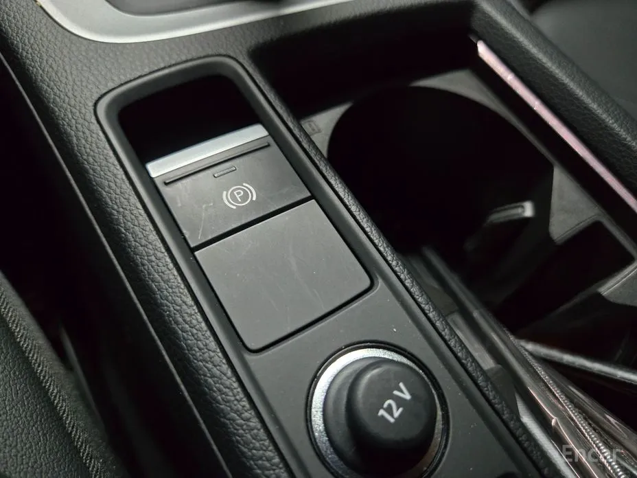 Фото 14 - Audi Q3