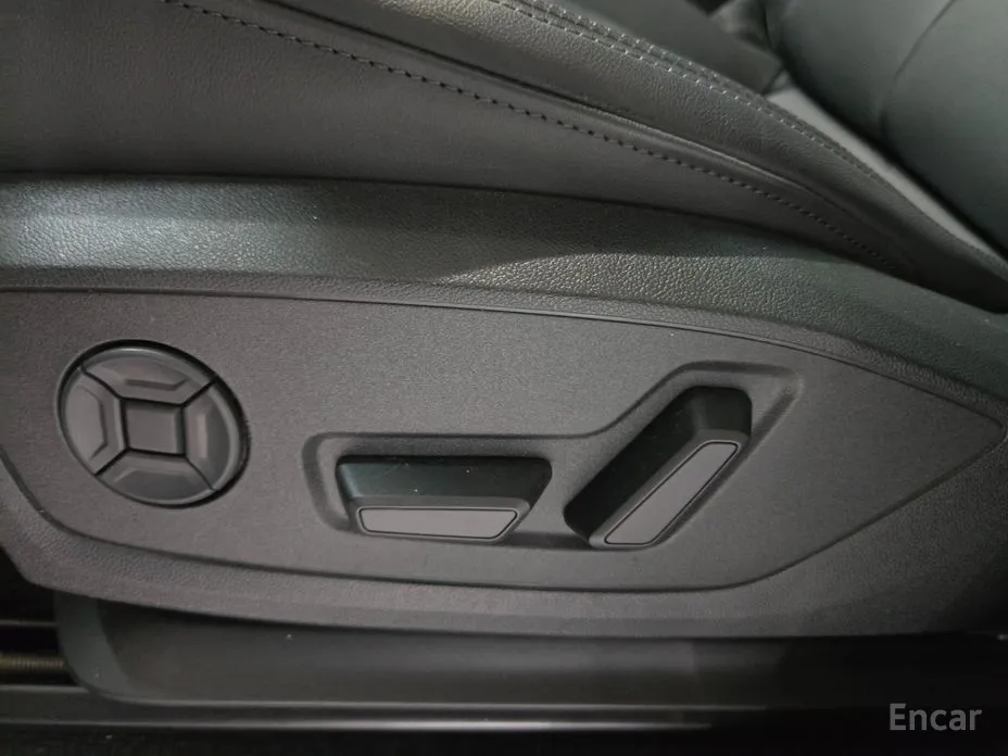 Фото 16 - Audi Q3