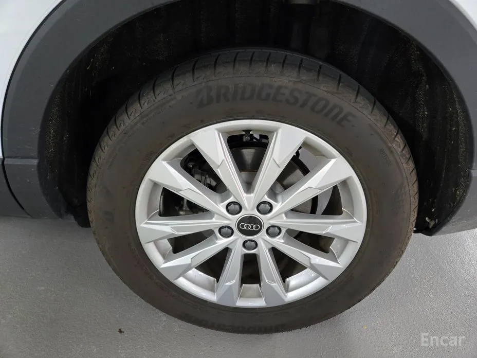 Фото 20 - Audi Q3