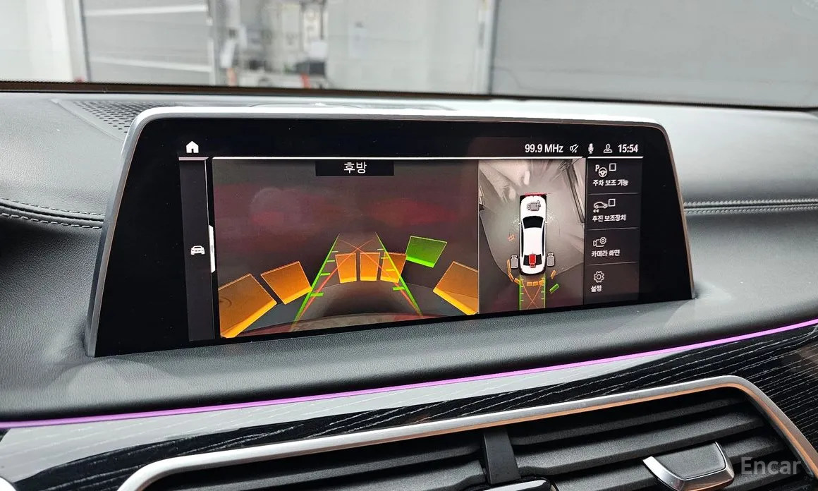 Фото 16 - BMW 7 Series