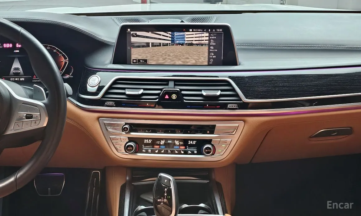 Фото 19 - BMW 7 Series