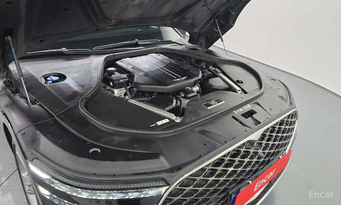 Фото 6 - Genesis G90