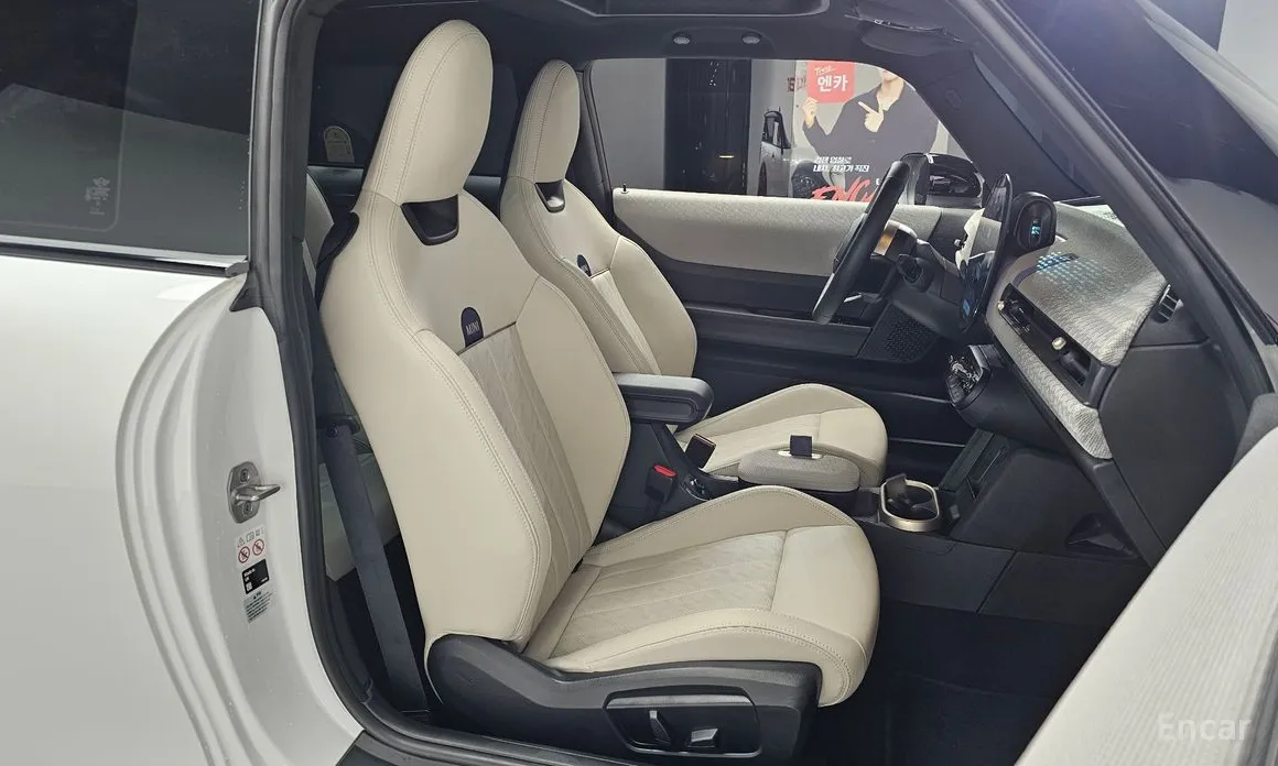 Фото 10 - Mini Cooper