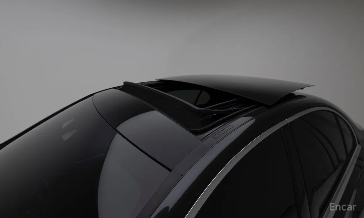 Фото 12 - Mercedes-Benz C-Class