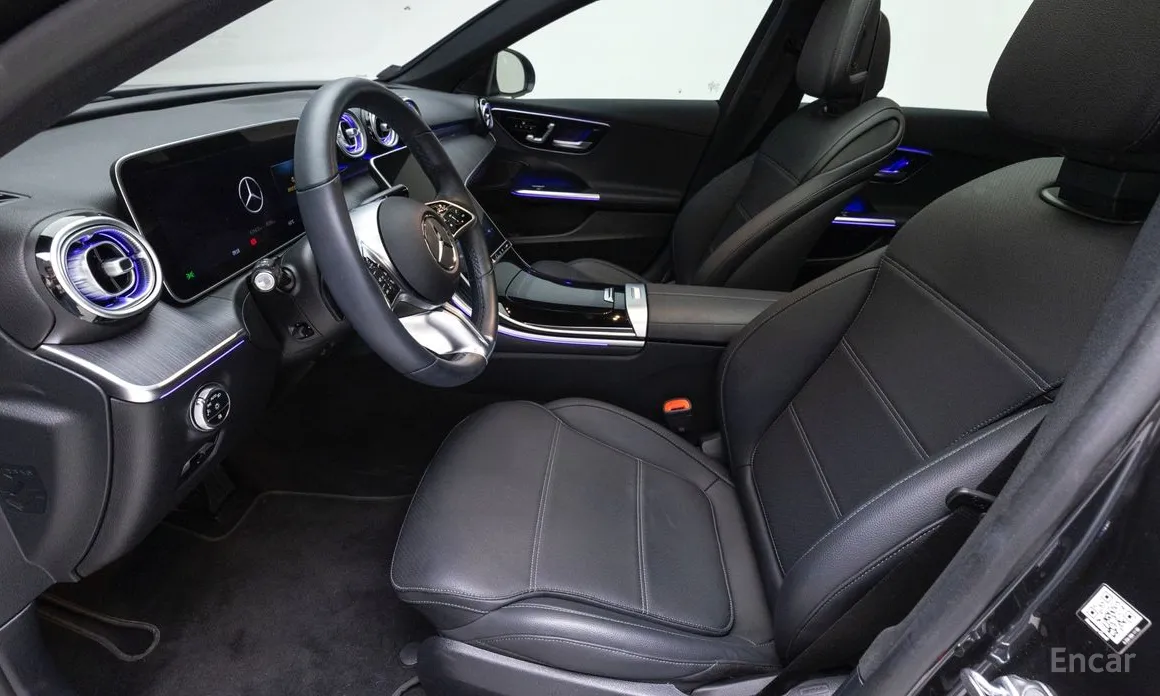 Фото 14 - Mercedes-Benz C-Class