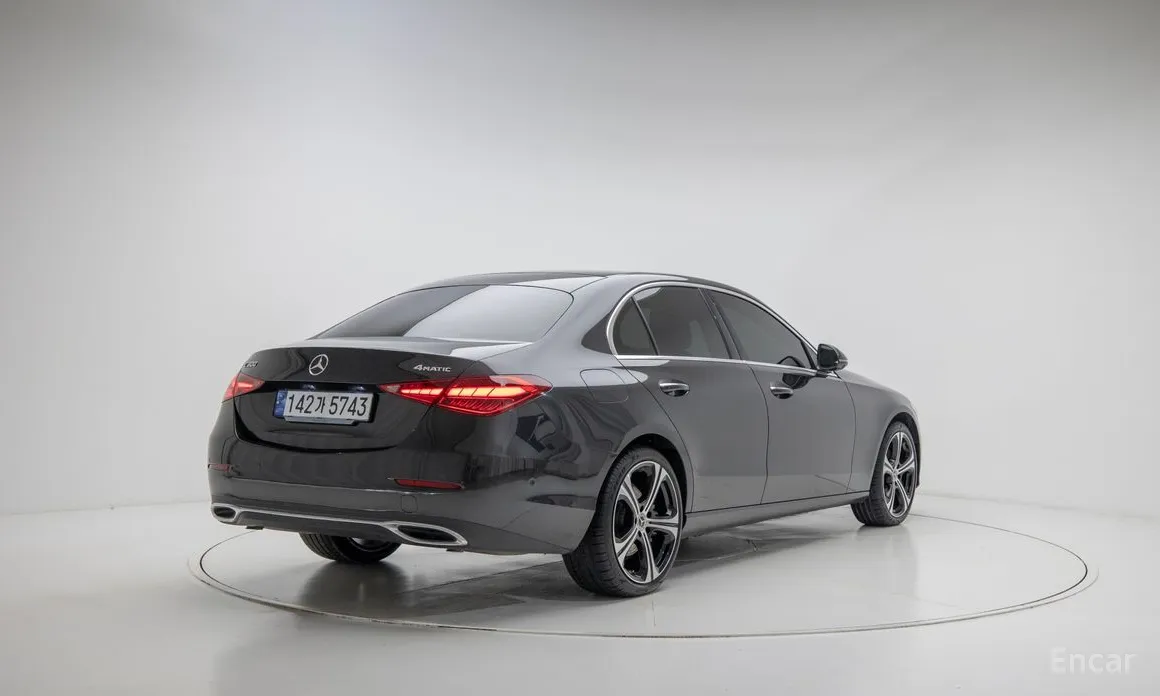 Фото 2 - Mercedes-Benz C-Class