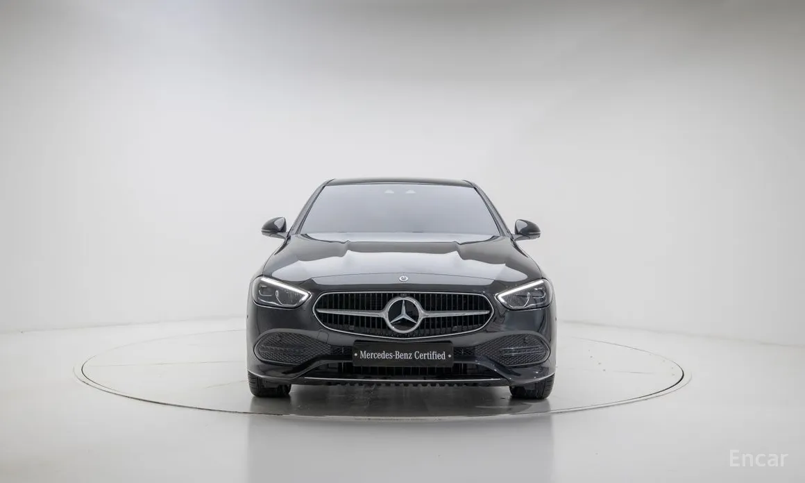 Фото 3 - Mercedes-Benz C-Class