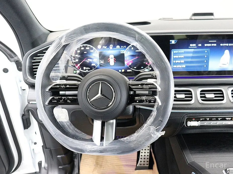 Фото 14 - Mercedes-Benz GLS-Class