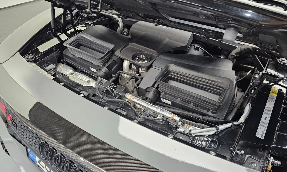 Фото 6 - Audi R8