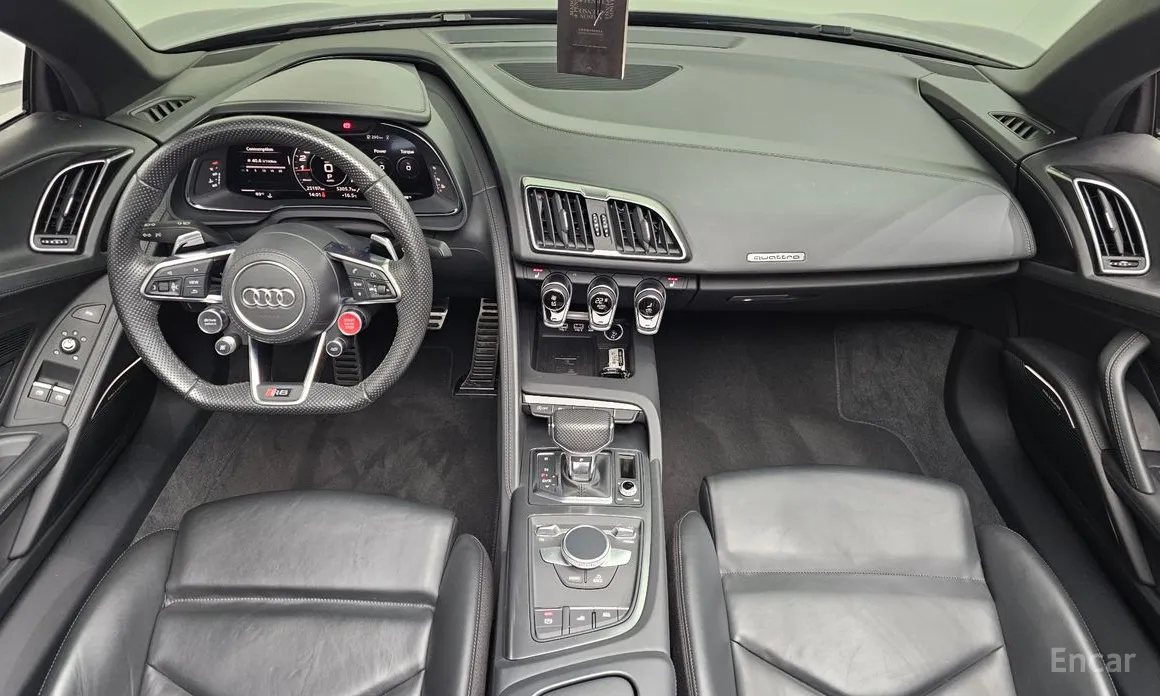 Фото 7 - Audi R8