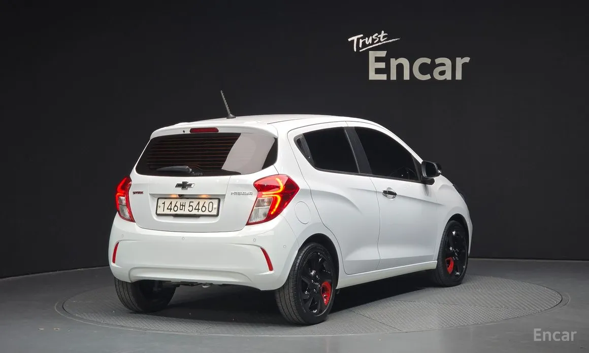 Фото 2 - Chevrolet Spark