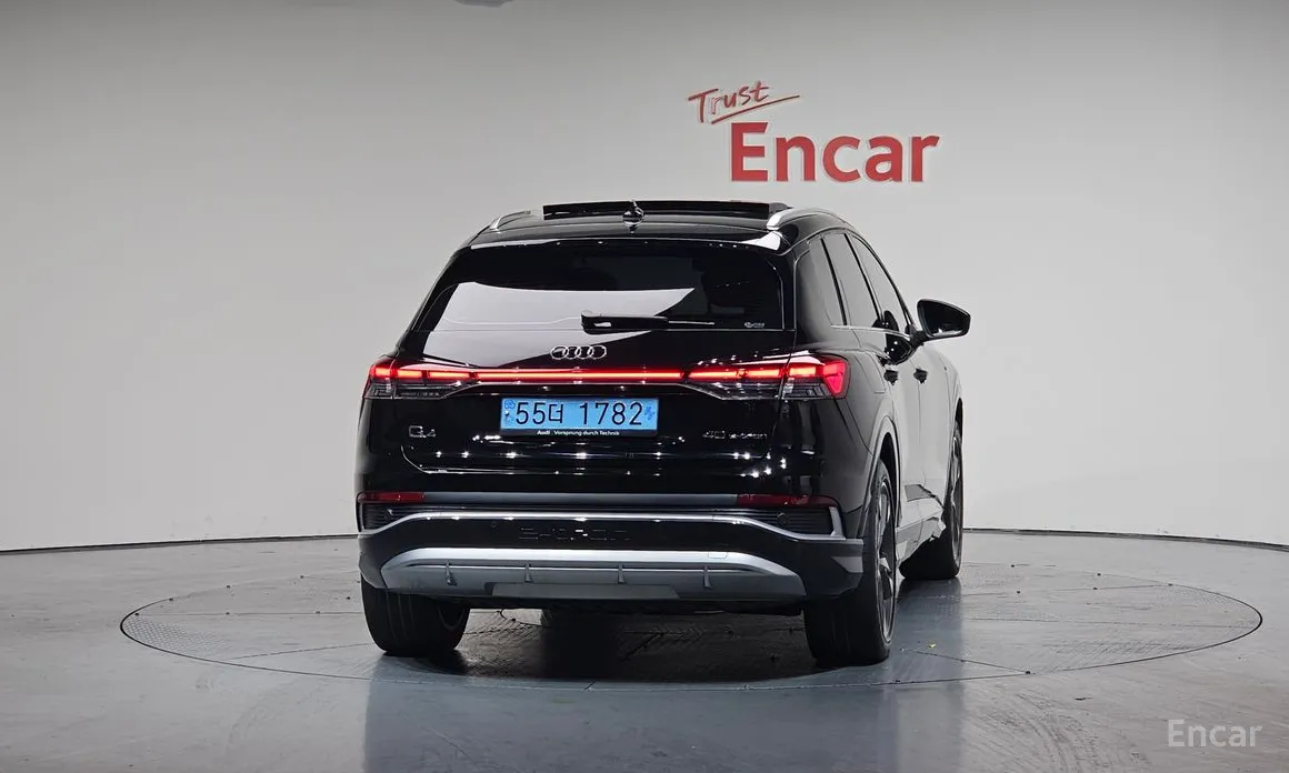 Фото 4 - Audi Q4 e-tron