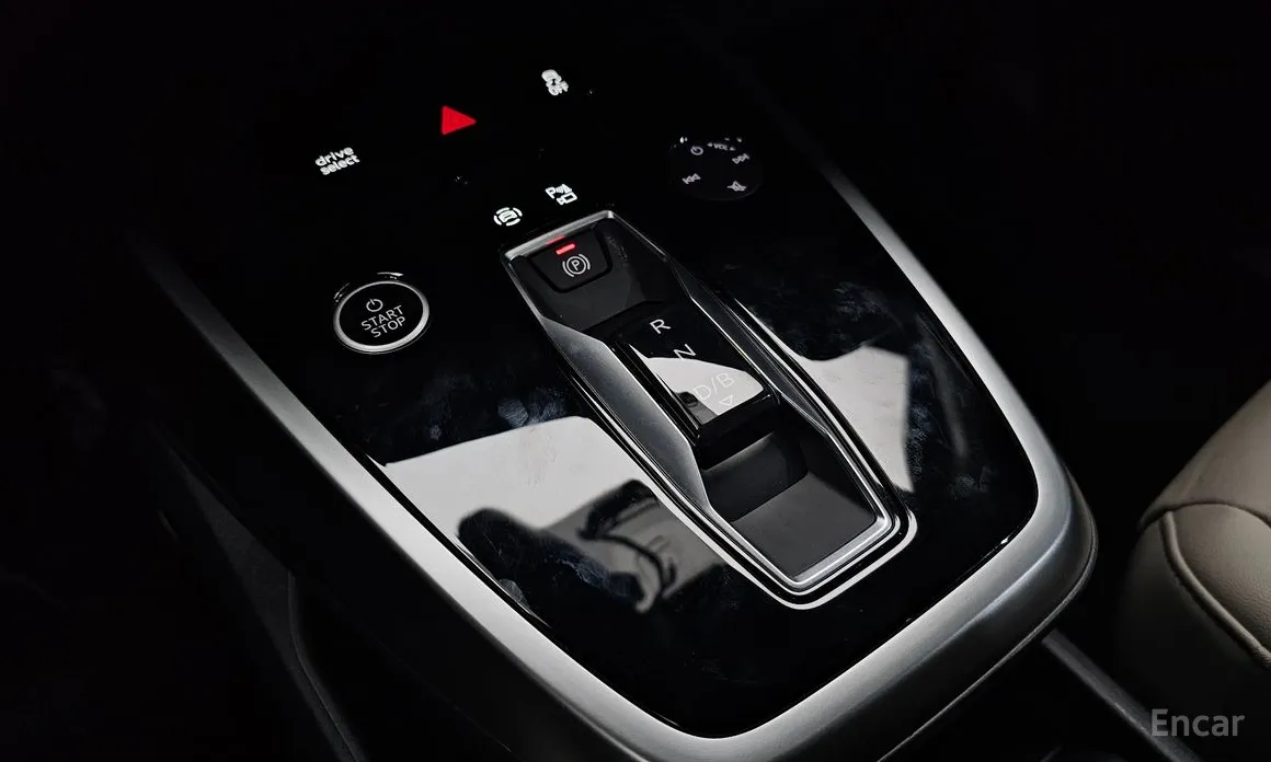 Фото 9 - Audi Q4 e-tron